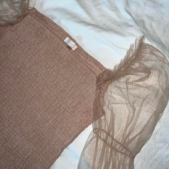 Smocked / shirred dress with long sleeved Cinched sheer mesh puff sleeves - Picture 2 of 3